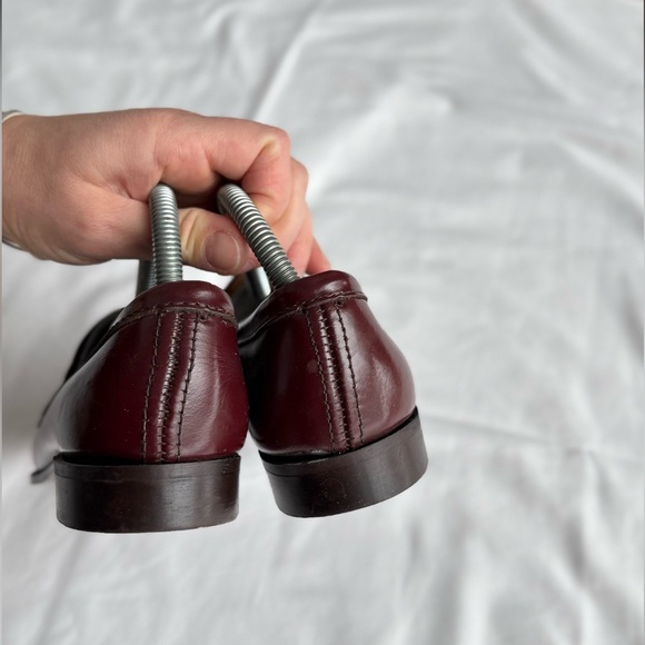 G.H. Bass Willa Penny Loafers Burgundy Leather Classic size 7.5 - Picture 6 of 10